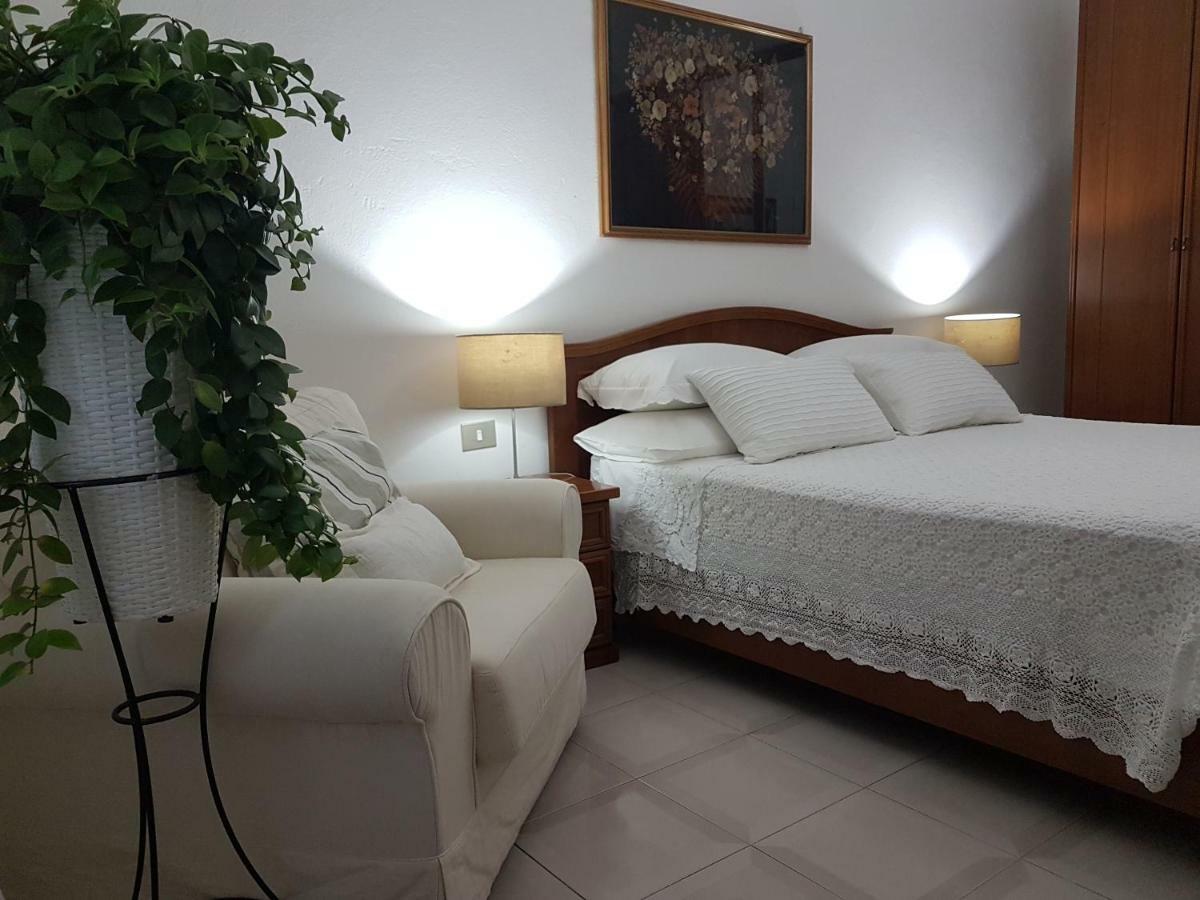 Marco'S House Villa Dolianova ภายนอก รูปภาพ